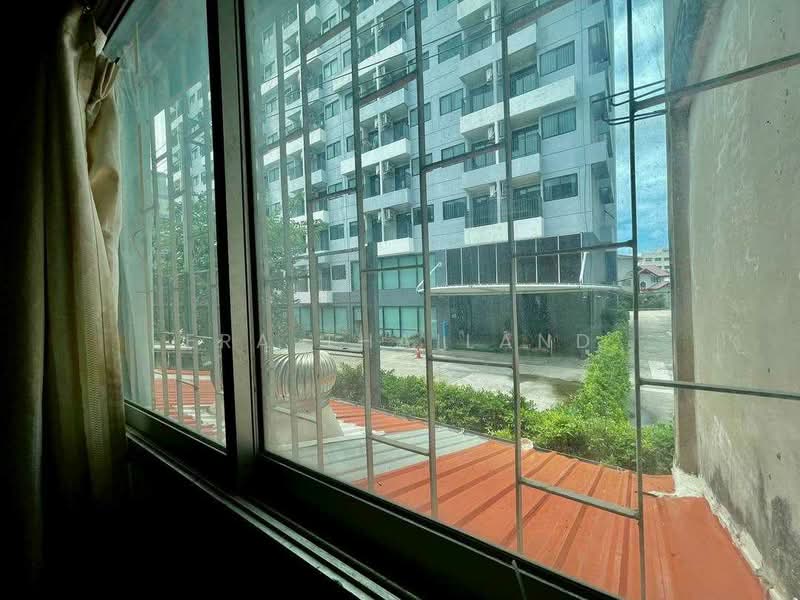 ขาย/ให้เช่า อาคารพาณิชย์ 3.5 ชั้น 16 ตรว. ถ.ประชาอุทิศ 60/1 ใกล้โรงเรียนอิสลามวิทยาลัย, Bangkok, Thung Khru, Bangkok, , 170 sqm, Shophouse For Sale, by ERA Thailand, 500406064 - DDproperty.com