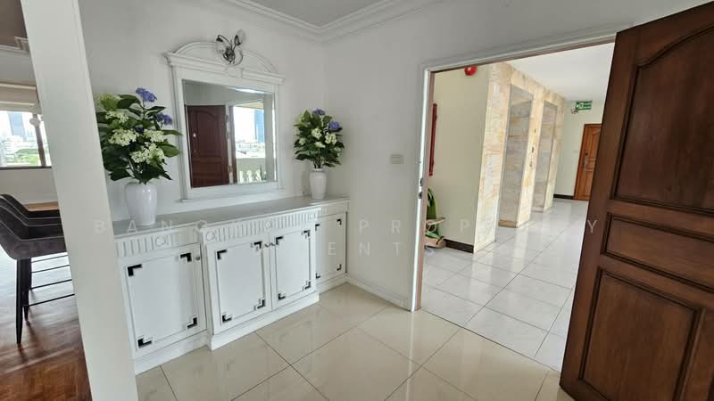 Charan Tower Residences by Aspira, Bangkok, 19 Soi Sukhumvit 43, Khlong Tan Nua, Watthana, Bangkok, 3 Bedrooms, 320 sqm, Condo For Rent, by BANGKOK PROPERTY AGENTS, 500406134 - DDproperty.com