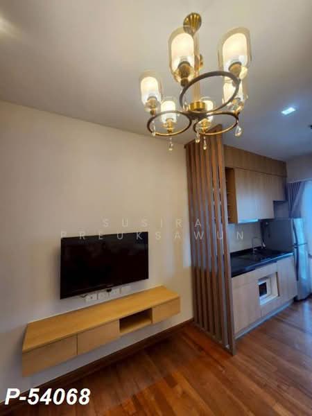 Ivy Sathorn 10, Bangkok, 88 Soi Sathorn 12, Sathorn Road, Silom, Bang Rak, Bangkok, 1 Bedroom, 40 sqm, Condo For Rent, by Susira Preuksawun, 500406137 - DDproperty.com