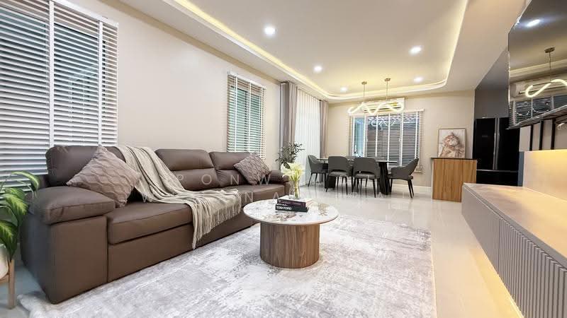 Passorn Prestiege Luxe Pattanakarn : ภัสสร เพรสทีจ ลุกซ์ พัฒนาการ, กรุงเทพ, ถนนพัฒนาการ, สวนหลวง, กรุงเทพ, 150 ตร.ม., บ้านเดี่ยว ขาย, โดย Ponwimol Wipanarapai, 500406172 - DDproperty.com