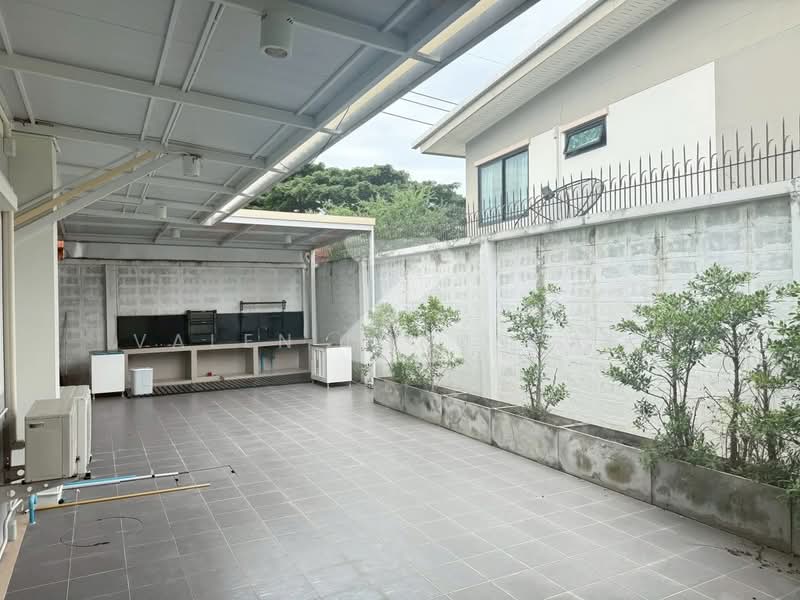 undefined, Chon Buri (Pattaya), Samed, Muang Chon Buri, Chon Buri (Pattaya), 4 Bedrooms, 325 sqm, Single Detached House For Sale, by Valen Lokunpai , 500406188 - DDproperty.com