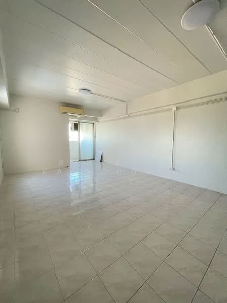 P&J Condotown, Samut Prakan, King Kaeo Road, Rachathewa, Bang Plee, Samut Prakan, 1 Bedroom, 43 sqm, Condo For Sale, by Bunyanut Kaewchusen, 500406201 - DDproperty.com