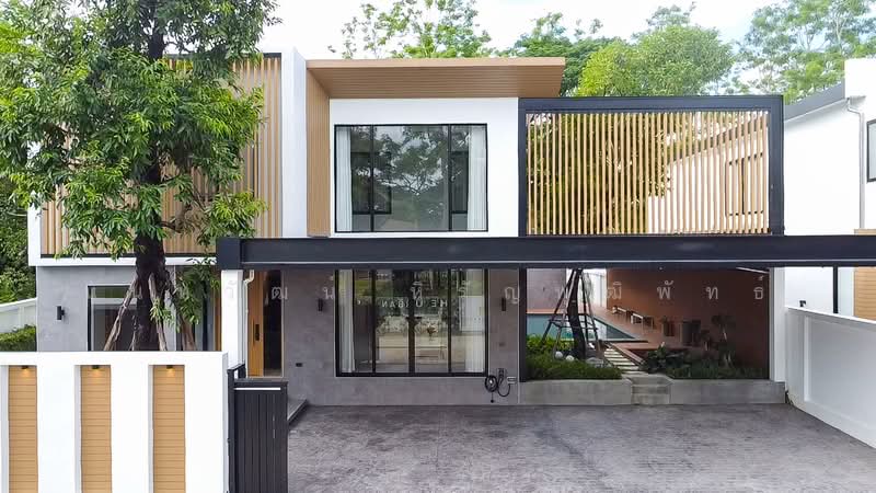 ขายบ้าน ในเมืองเชียงใหม่ บ้านโมเดิร์นพูลวิลล่า 4 ห้องนอน บนที่ดิน 141 ตร.ว, เชียงใหม่, วัดเกต, เมืองเชียงใหม่, เชียงใหม่, 604 ตร.ม., วิลล่า ขาย, โดย นันทวัฒน์ หิรัญพุฒิพัทธ์, 500406212 - DDproperty.com