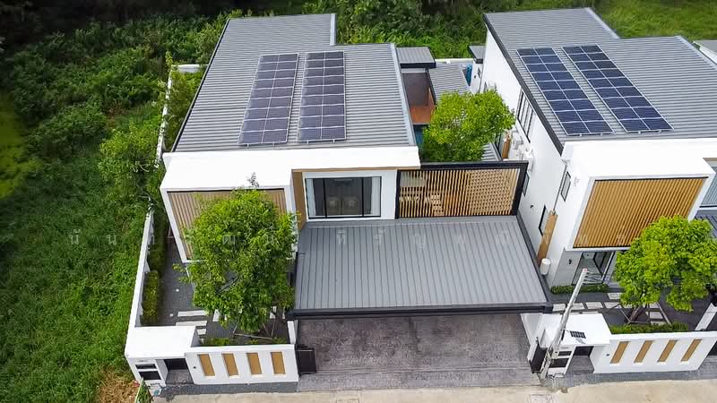 Brand New Modern 4 Bed Pool Villa in the City for Sale, Chiang Mai, Wat Khet, Muang Chiang Mai, Chiang Mai, 4 Bedrooms, 604 sqm, Villa For Sale, by Nunthawat Hiranputtipat, 500406212 - DDproperty.com
