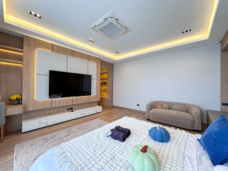 Brand New Modern 4 Bed Pool Villa in the City for Sale, Chiang Mai, Wat Khet, Muang Chiang Mai, Chiang Mai, 4 Bedrooms, 604 sqm, Villa For Sale, by Nunthawat Hiranputtipat, 500406212 - DDproperty.com