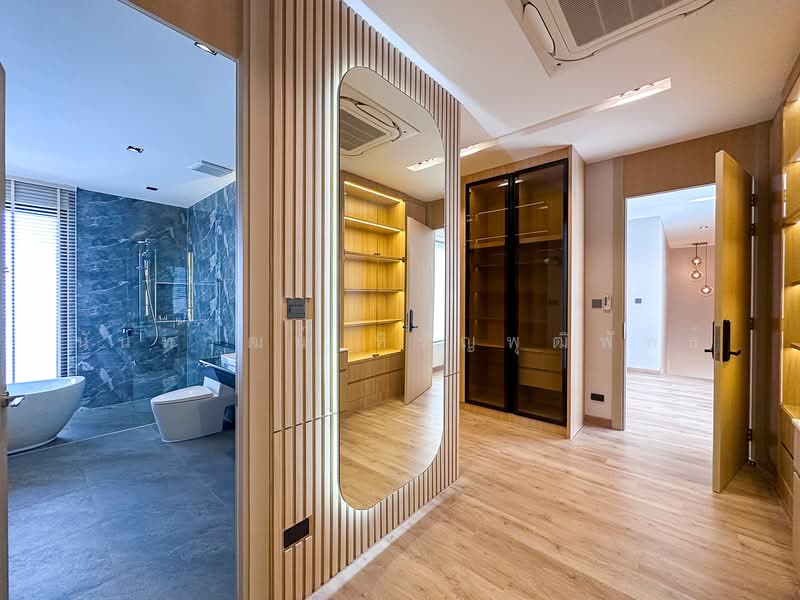 Brand New Modern 4 Bed Pool Villa in the City for Sale, Chiang Mai, Wat Khet, Muang Chiang Mai, Chiang Mai, 4 Bedrooms, 604 sqm, Villa For Sale, by Nunthawat Hiranputtipat, 500406212 - DDproperty.com
