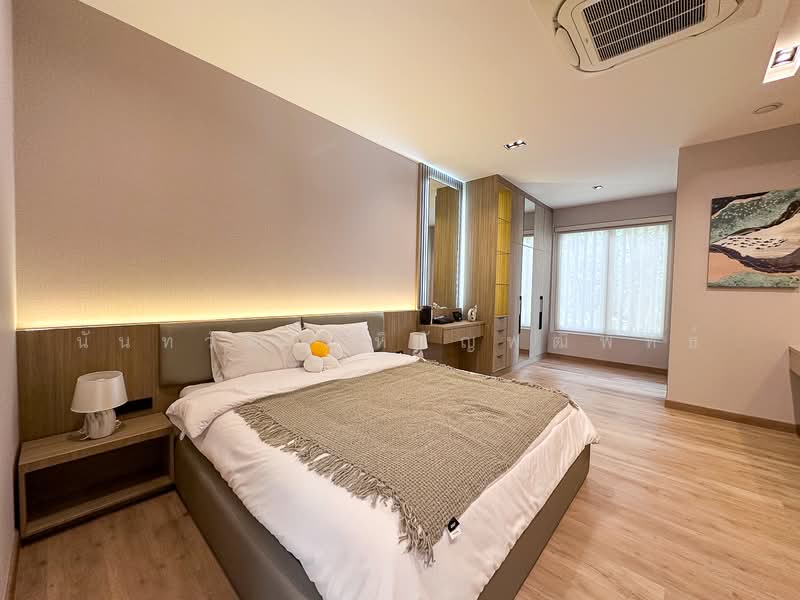 Brand New Modern 4 Bed Pool Villa in the City for Sale, Chiang Mai, Wat Khet, Muang Chiang Mai, Chiang Mai, 4 Bedrooms, 604 sqm, Villa For Sale, by Nunthawat Hiranputtipat, 500406212 - DDproperty.com