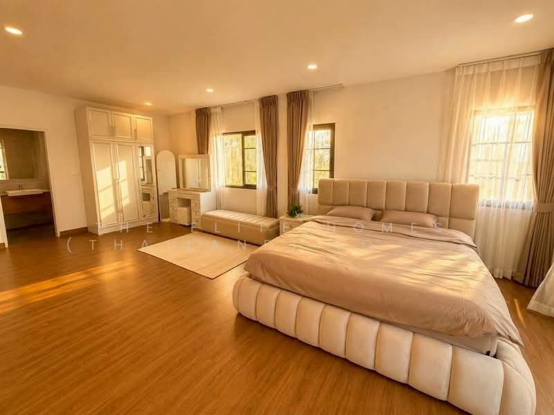 Centro Bangna, Samut Prakan, 111 Soi 3, Bang Kaeo, Bang Plee, Samut Prakan, 4 Bedrooms, 303 sqm, Single Detached House For Rent, by The Elite Homes (Thailand) Co., Ltd., 500406214 - DDproperty.com