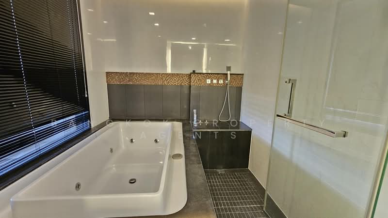 Ivy Ampio, Bangkok, 48 Ratchadaphisek Road, Huai Khwang, Bangkok, 2 Bedrooms, 78 sqm, Condo For Rent, by BANGKOK PROPERTY AGENTS, 500406227 - DDproperty.com