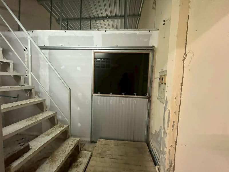 ทาวเฮ้าส์ 3ชั้น ซอยกำนั้นแม้น 13 แยก4, Bangkok, Bang Bon, Bangkok, 3 Bedrooms, 159 sqm, Townhouse For Sale, by ภัทรนัน อิศรางกูร ณ อยุธยา, 500406234 - DDproperty.com
