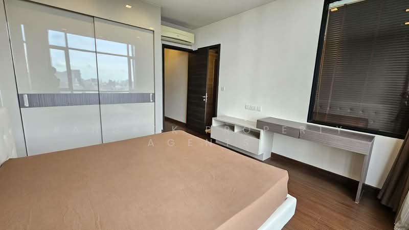 Ivy Ampio, Bangkok, 48 Ratchadaphisek Road, Huai Khwang, Bangkok, 2 Bedrooms, 77 sqm, Condo For Rent, by BANGKOK PROPERTY AGENTS, 500406245 - DDproperty.com