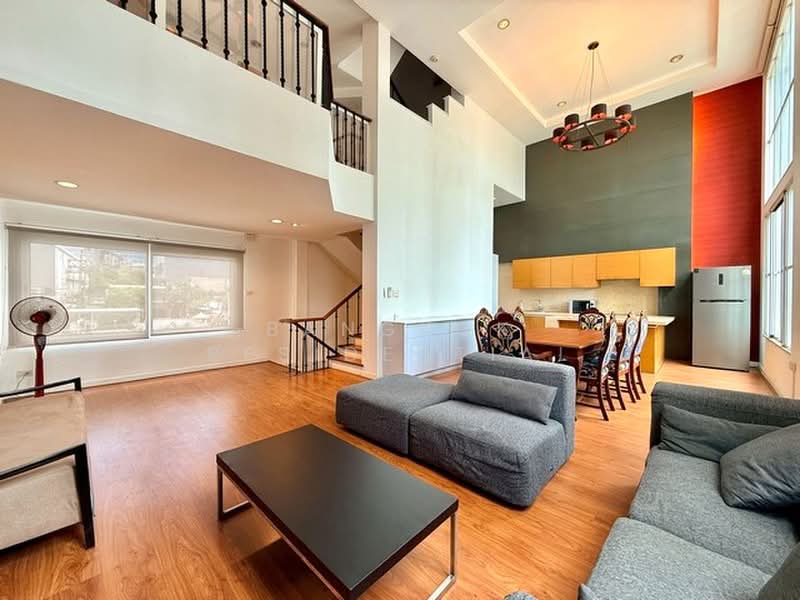 Baan Klang Krung Thonglor, Bangkok, 55 Soi Sukhumvit 55, Khlong Tan Nua, Watthana, Bangkok, 4 Bedrooms, 320 sqm, Townhouse For Rent, by Bangkok Residential, 500406250 - DDproperty.com