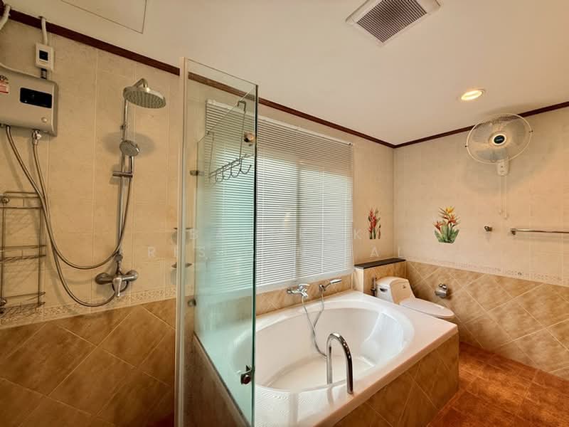Baan Klang Krung Thonglor : บ้านกลางกรุงทองหล่อ, กรุงเทพ, 55 ซอยสุขุมวิท 55, คลองตันเหนือ, วัฒนา, กรุงเทพ, 320 ตร.ม., ทาวน์เฮ้าส์ ให้เช่า, โดย Bangkok Residential, 500406250 - DDproperty.com