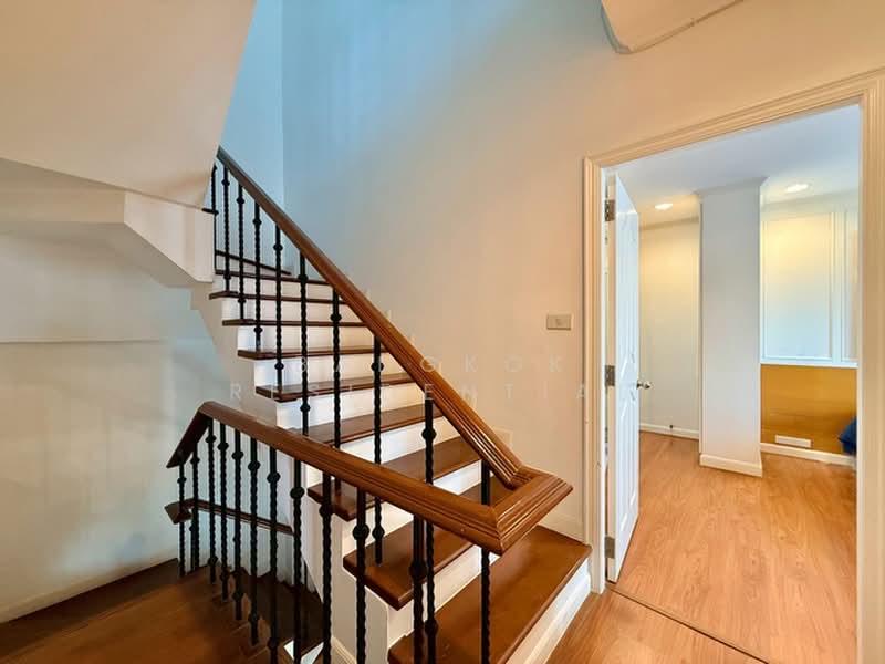 Baan Klang Krung Thonglor : บ้านกลางกรุงทองหล่อ, กรุงเทพ, 55 ซอยสุขุมวิท 55, คลองตันเหนือ, วัฒนา, กรุงเทพ, 320 ตร.ม., ทาวน์เฮ้าส์ ให้เช่า, โดย Bangkok Residential, 500406250 - DDproperty.com