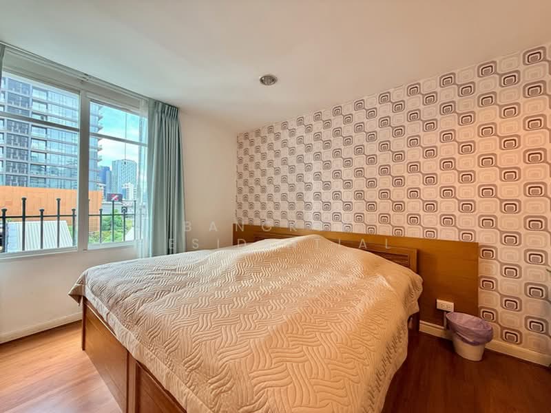 Baan Klang Krung Thonglor, Bangkok, 55 Soi Sukhumvit 55, Khlong Tan Nua, Watthana, Bangkok, 4 Bedrooms, 320 sqm, Townhouse For Rent, by Bangkok Residential, 500406250 - DDproperty.com