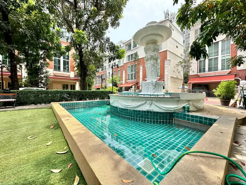 Baan Klang Krung Thonglor : บ้านกลางกรุงทองหล่อ, กรุงเทพ, 55 ซอยสุขุมวิท 55, คลองตันเหนือ, วัฒนา, กรุงเทพ, 320 ตร.ม., ทาวน์เฮ้าส์ ให้เช่า, โดย Bangkok Residential, 500406250 - DDproperty.com