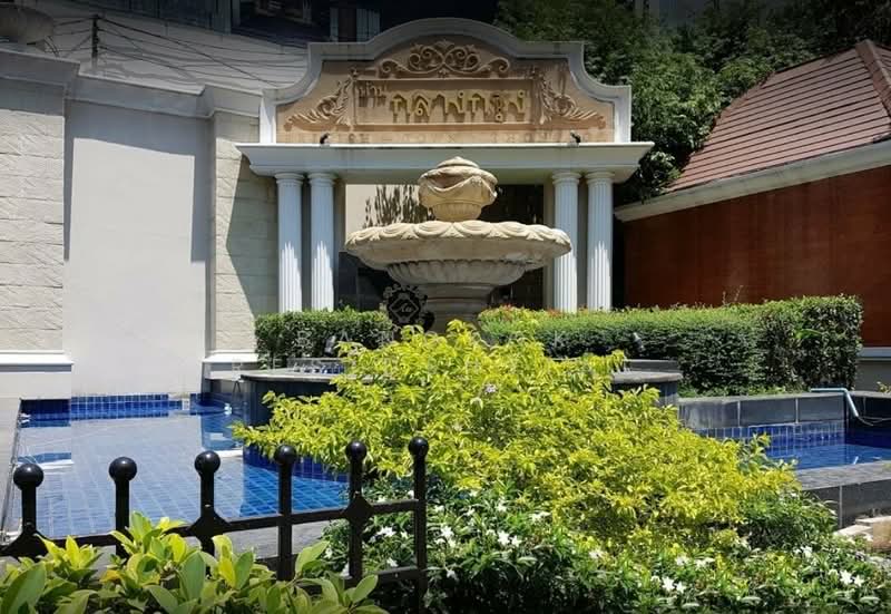 Baan Klang Krung Thonglor, Bangkok, 55 Soi Sukhumvit 55, Khlong Tan Nua, Watthana, Bangkok, 4 Bedrooms, 320 sqm, Townhouse For Rent, by Bangkok Residential, 500406250 - DDproperty.com