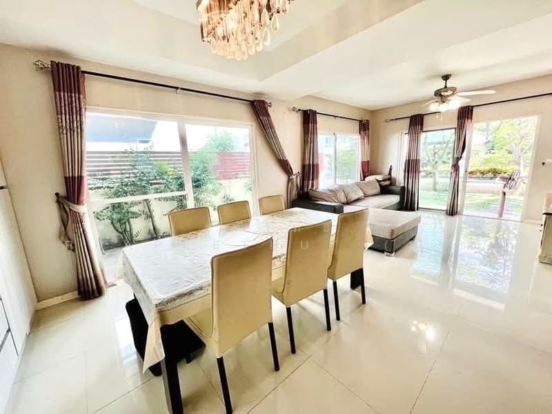 Mantana Lake Watcharapol, Bangkok, Sukhaphiban 5 Road, O-Ngoen, Sai Mai, Bangkok, 4 Bedrooms, 220 sqm, Single Detached House For Rent, by รพีร์ทัธ Rhapeethut (ทัธ), 500406263 - DDproperty.com