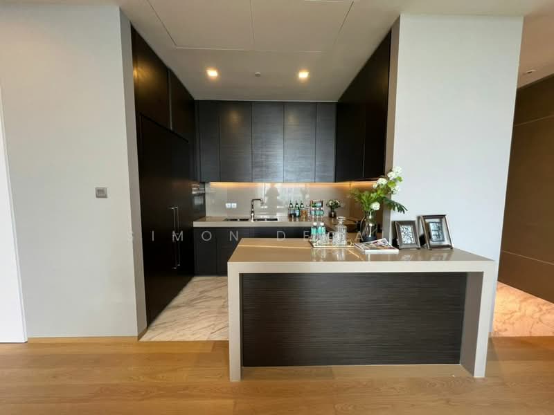 Saladaeng One, Bangkok, Sala Daeng 1 Alley, Silom, Bang Rak, Bangkok, 2 Bedrooms, 118 sqm, Condo For Rent, by Simon Decalf, 500406265 - DDproperty.com