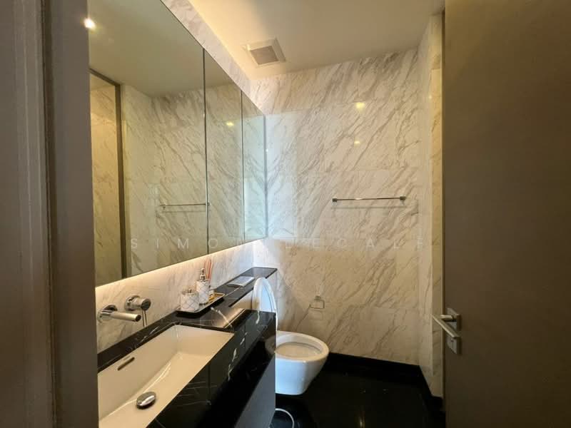 Saladaeng One, Bangkok, Sala Daeng 1 Alley, Silom, Bang Rak, Bangkok, 2 Bedrooms, 118 sqm, Condo For Rent, by Simon Decalf, 500406265 - DDproperty.com