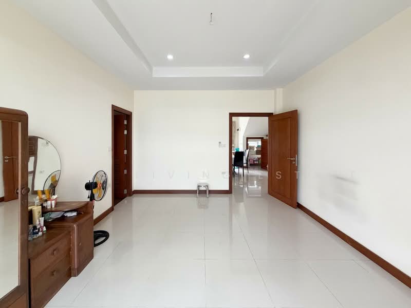 Rattanawadee Regent, Bangkok, Bangwaek Road, Bang Phai, Bang Khae, Bangkok, 4 Bedrooms, 274 sqm, Single Detached House For Sale, by Haus Living Estate, 500406310 - DDproperty.com