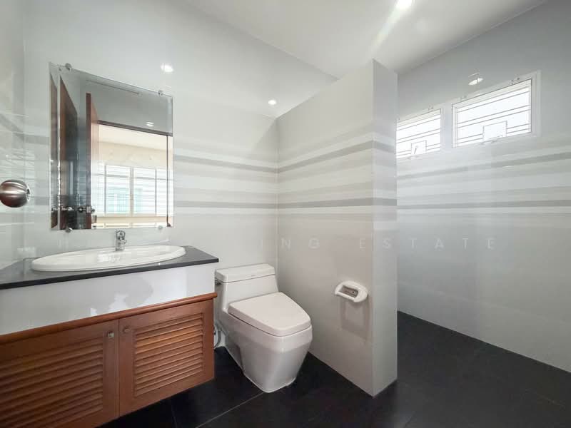 Rattanawadee Regent, Bangkok, Bangwaek Road, Bang Phai, Bang Khae, Bangkok, 4 Bedrooms, 274 sqm, Single Detached House For Sale, by Haus Living Estate, 500406310 - DDproperty.com