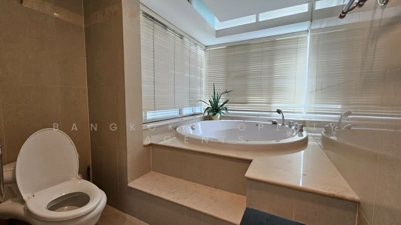 The Bangkok Sukhumvit 43, Bangkok, Soi Sukhumvit 43, Khlong Tan Nua, Watthana, Bangkok, 2 Bedrooms, 111 sqm, Condo For Rent, by BANGKOK PROPERTY AGENTS, 500406349 - DDproperty.com
