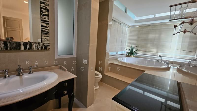 The Bangkok Sukhumvit 43, Bangkok, Soi Sukhumvit 43, Khlong Tan Nua, Watthana, Bangkok, 2 Bedrooms, 111 sqm, Condo For Rent, by BANGKOK PROPERTY AGENTS, 500406349 - DDproperty.com