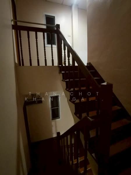5-BR Townhouse, Bangkok, Bang Khae, Bangkok, 5 Bedrooms, 180 sqm, Townhouse For Rent, by Thanachot Khantigamongun, 500406395 - DDproperty.com