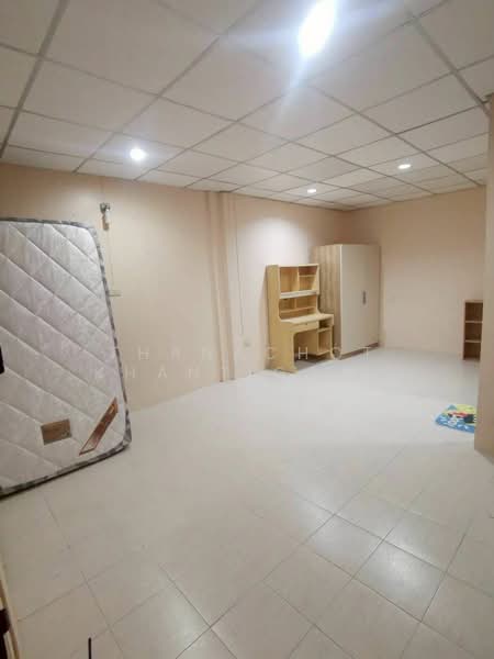 ทาวน์เฮ้าส์ 5-ห้องนอน, กรุงเทพ, บางแค, กรุงเทพ, 180 ตร.ม., ทาวน์เฮ้าส์ ให้เช่า, โดย Thanachot Khantigamongun, 500406395 - DDproperty.com