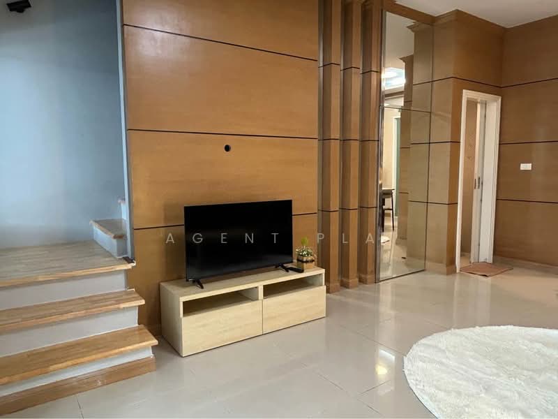 Baan Klang Muang S-Sense Rama 9-Ladprao, Bangkok, Soi Ladprao 84, Ladprao Road, Wang Thonglang, Bangkok, 3 Bedrooms, 160 sqm, Townhouse For Rent, by Agent Pla, 500406401 - DDproperty.com