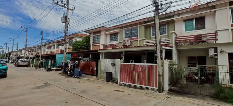 โนโว วิลล์ ติวานนท์-ปทุมธานี ( Novo Ville Tiwanon - Pathumthani ), Pathum Thani, ถนนปทุมธานีสายใน, Bang Kha Yaeng, Muang Pathum Thani, Pathum Thani, 3 Bedrooms, 110 sqm, Townhouse For Sale, by คุณ ปวีณรา กระแสร์ฉาย (วี), 500406420 - DDproperty.com