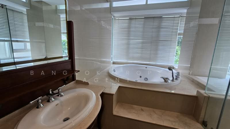 The Bangkok Sukhumvit 43, Bangkok, Soi Sukhumvit 43, Khlong Tan Nua, Watthana, Bangkok, 2 Bedrooms, 121 sqm, Condo For Rent, by BANGKOK PROPERTY AGENTS, 500406455 - DDproperty.com
