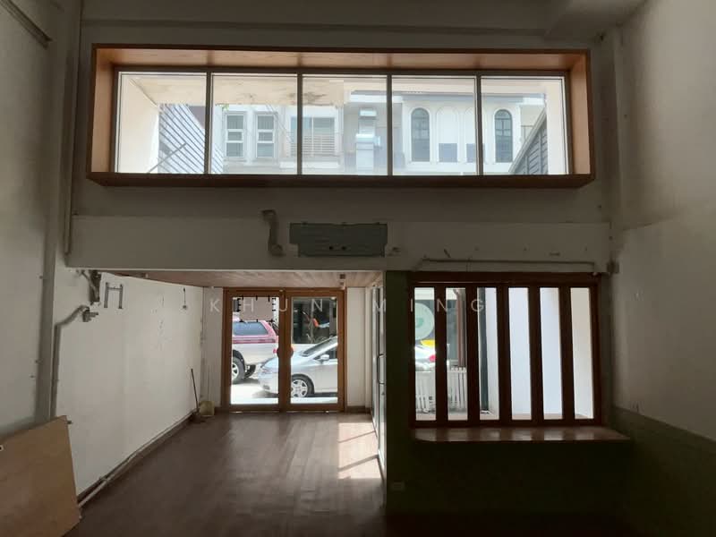 ให้เช่าอาคารพาณิชย์สำหรับทำธุรกิจ ทำเลสุขุมวิท 31 (SPSMG49), กรุงเทพ, สุขุมวิท 31, คลองตันเหนือ, วัฒนา, กรุงเทพ, 250 ตร.ม., ตึกแถว-อาคารพาณิชย์ ให้เช่า, โดย Khun Ming, 500406488 - DDproperty.com