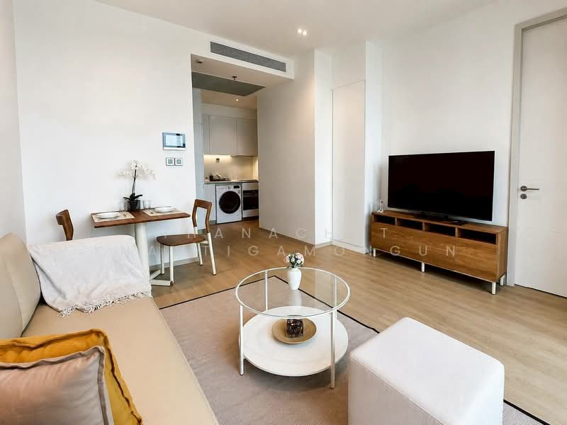 The Strand Thonglor, Bangkok, 36 Soi Sukhumvit 55, Khlong Tan Nua, Watthana, Bangkok, 1 Bedroom, 48 sqm, Condo For Rent, by Thanachot Khantigamongun, 500406490 - DDproperty.com