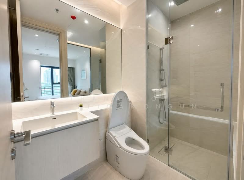 The Strand Thonglor, Bangkok, 36 Soi Sukhumvit 55, Khlong Tan Nua, Watthana, Bangkok, 1 Bedroom, 48 sqm, Condo For Rent, by Thanachot Khantigamongun, 500406490 - DDproperty.com