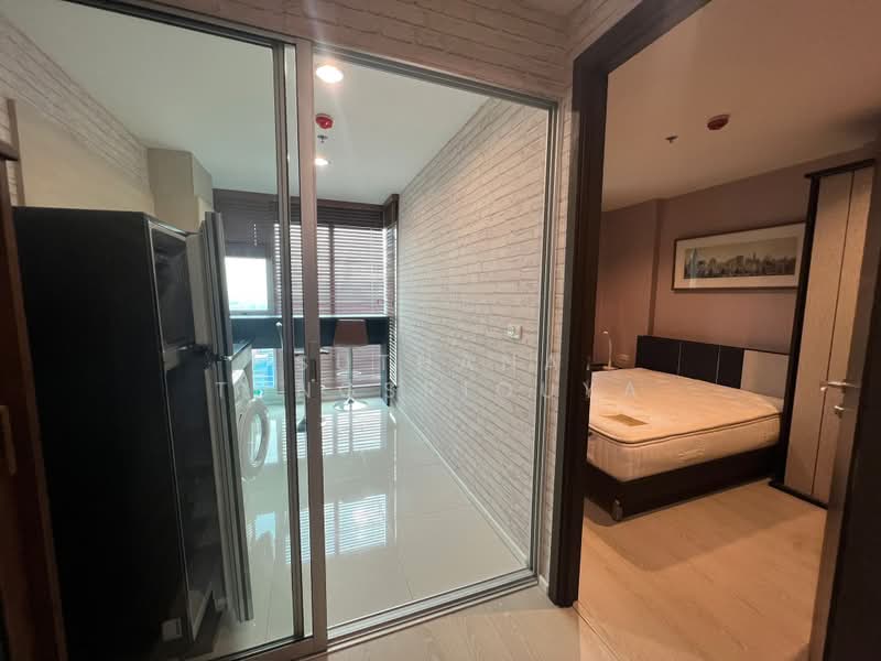 Rhythm Sathorn-Narathiwas, Bangkok, 651 Naradhiwas Rajanagarindra Road, Thung Maha Mek, Sathon, Bangkok, 1 Bedroom, 38 sqm, Condo For Sale, by Suthana Tungsriouya, 500406550 - DDproperty.com