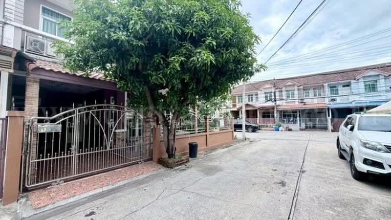 บ้านภัทรินทร์ 1 คู้บอน, Bangkok, คู้บอน, Bang Chun, Khlong Sam Wa, Bangkok, 3 Bedrooms, 150 sqm, Townhouse For Sale, by คุณ พิมพ์สิริ ( ทราย ), 500406570 - DDproperty.com