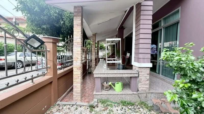 บ้านภัทรินทร์ 1 คู้บอน, Bangkok, คู้บอน, Bang Chun, Khlong Sam Wa, Bangkok, 3 Bedrooms, 150 sqm, Townhouse For Sale, by คุณ พิมพ์สิริ ( ทราย ), 500406570 - DDproperty.com