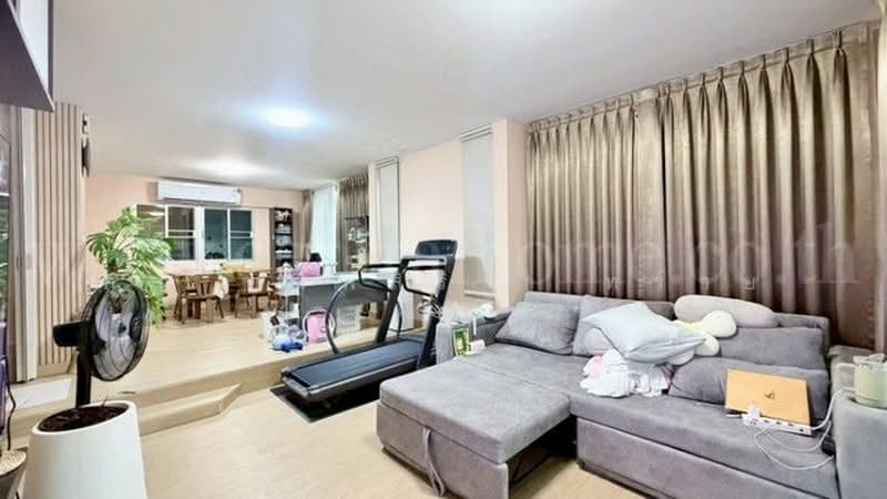 บ้านภัทรินทร์ 1 คู้บอน, Bangkok, คู้บอน, Bang Chun, Khlong Sam Wa, Bangkok, 3 Bedrooms, 150 sqm, Townhouse For Sale, by คุณ พิมพ์สิริ ( ทราย ), 500406570 - DDproperty.com