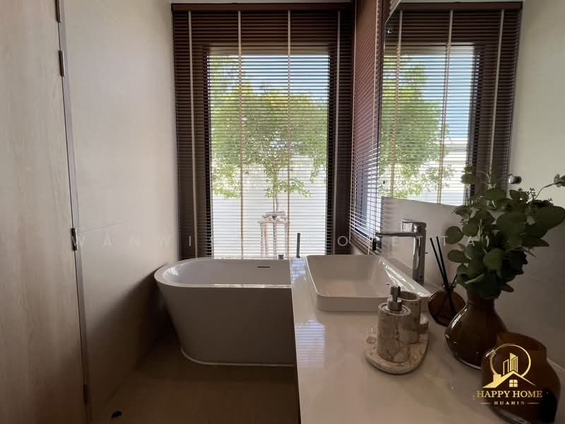 Issara Ville Hua Hin, ประจวบคีรีขันธ์, ทับใต้, หัวหิน, ประจวบคีรีขันธ์, 307 ตร.ม., วิลล่า ขาย, โดย Wanwisa Scopetta, 500406595 - DDproperty.com