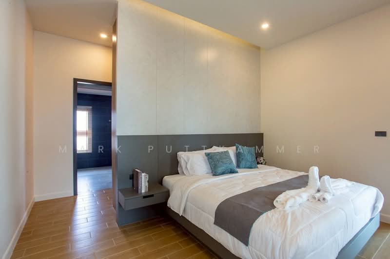 Hua Hin Soi 102, Prachuap Khiri Khan, Soi 102, Nong Kae, Hua Hin, Prachuap Khiri Khan, 3 Bedrooms, 374 sqm, Villa For Sale, by Mark Puttkammer, 500406609 - DDproperty.com