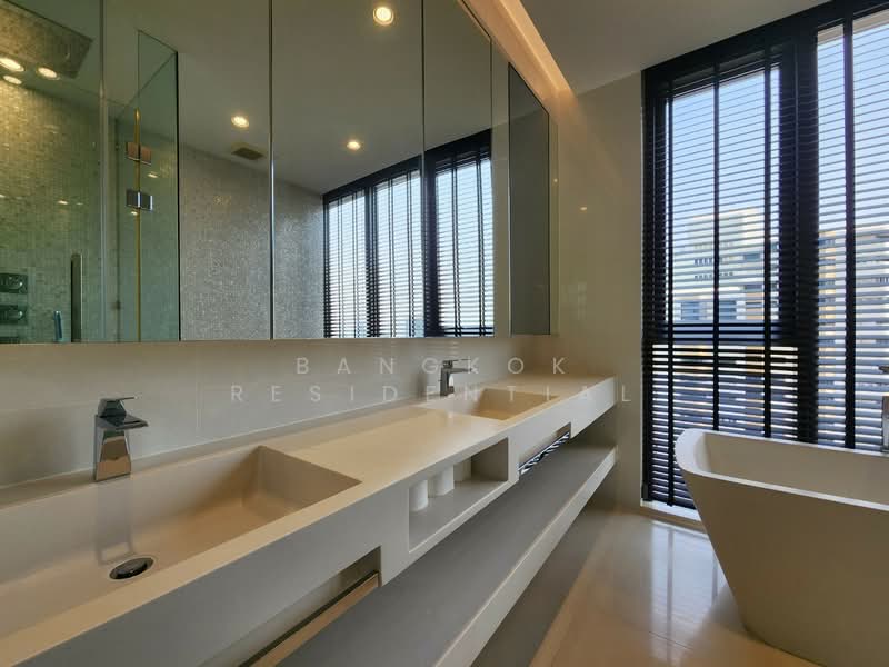 Vittorio 39, Bangkok, 8 Sukhumvit, Khlong Tan Nua, Watthana, Bangkok, 2 Bedrooms, 127 sqm, Condo For Sale, by Bangkok Residential, 500406614 - DDproperty.com