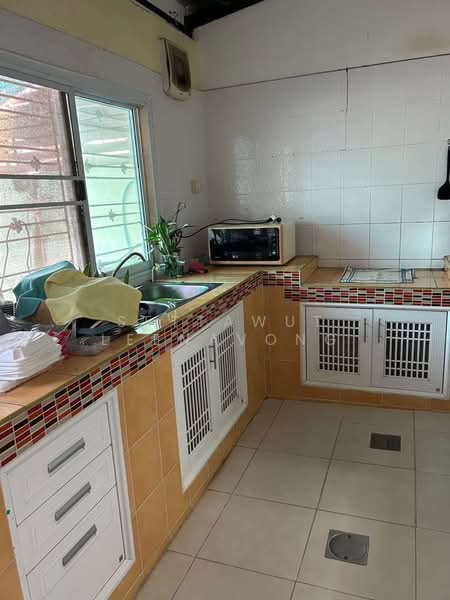 Baan Pruksa 61 Phetkasem 63, Bangkok, Petchkasem Road, Bang Kae Nua, Bang Khae, Bangkok, 3 Bedrooms, 150 sqm, Townhouse For Sale, by Settawut Leenavong, 500406634 - DDproperty.com