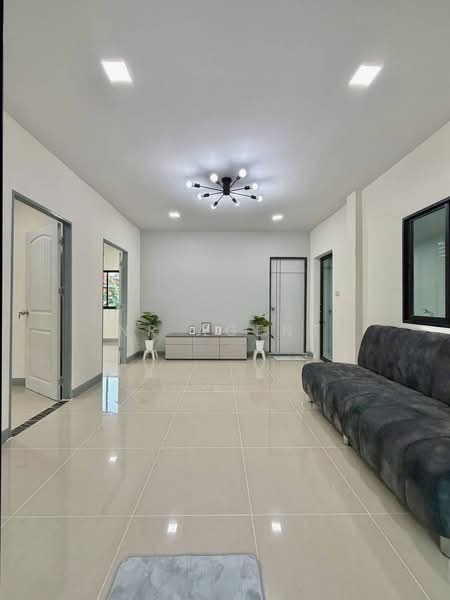 บ้านพบทอง ฟ้าใหม่, Nonthaburi, Bang Khu Rat, Bang Bua Thong, Nonthaburi, 2 Bedrooms, 100 sqm, Single Detached House For Sale, by NR AGENT, 500406642 - DDproperty.com