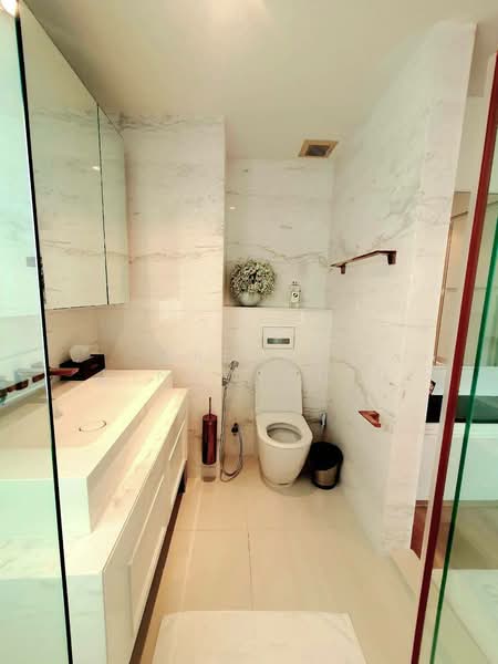 Rhythm Ratchada, Bangkok, 558 Ratchadaphisek Road, Samsen Nok, Huai Khwang, Bangkok, 1 Bedroom, 72 sqm, Condo For Sale, by Areeya Kingwichit, 500406679 - DDproperty.com