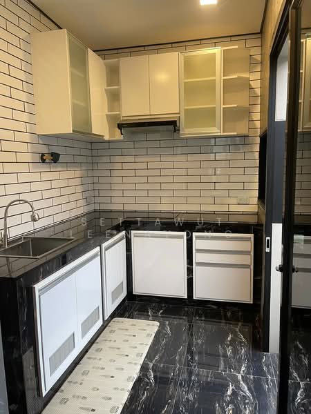 Baan Klang Muang Ramintra, Bangkok, Soi Kanchanaphisek 6/1, Tha Rang, Bang Khen, Bangkok, 2 Bedrooms, 78 sqm, Townhouse For Sale, by Settawut Leenavong, 500406687 - DDproperty.com