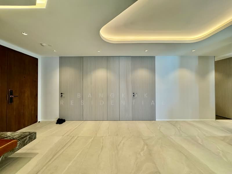 Crystal Garden Condominium : คริสตัล การ์เด้น, กรุงเทพ, 217 ถนนสุขุมวิท ซอย 4, คลองเตย, กรุงเทพ, 300 ตร.ม., คอนโด ขาย, โดย Bangkok Residential, 500406700 - DDproperty.com