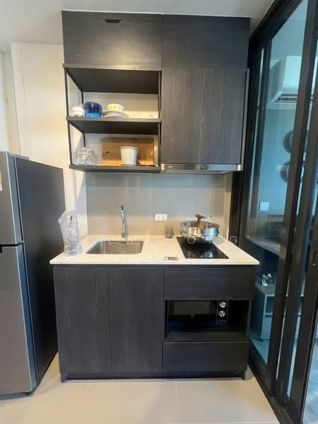 XT Huaikhwang, Bangkok, 244 Ratchadaphisek Road, Huai Khwang, Bangkok, 1 Bedroom, 30 sqm, Condo For Rent, by Settawut Leenavong, 500406773 - DDproperty.com