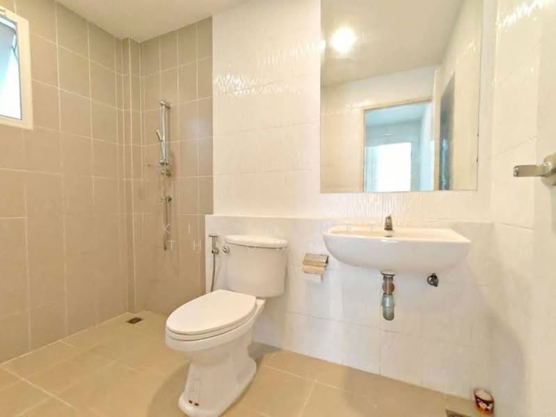 The Centro Watcharapol, Bangkok, Sukhaphiban 5 Road, O-Ngoen, Sai Mai, Bangkok, 4 Bedrooms, 220 sqm, Single Detached House For Sale, by Kingmanee Thaowong, 500406787 - DDproperty.com